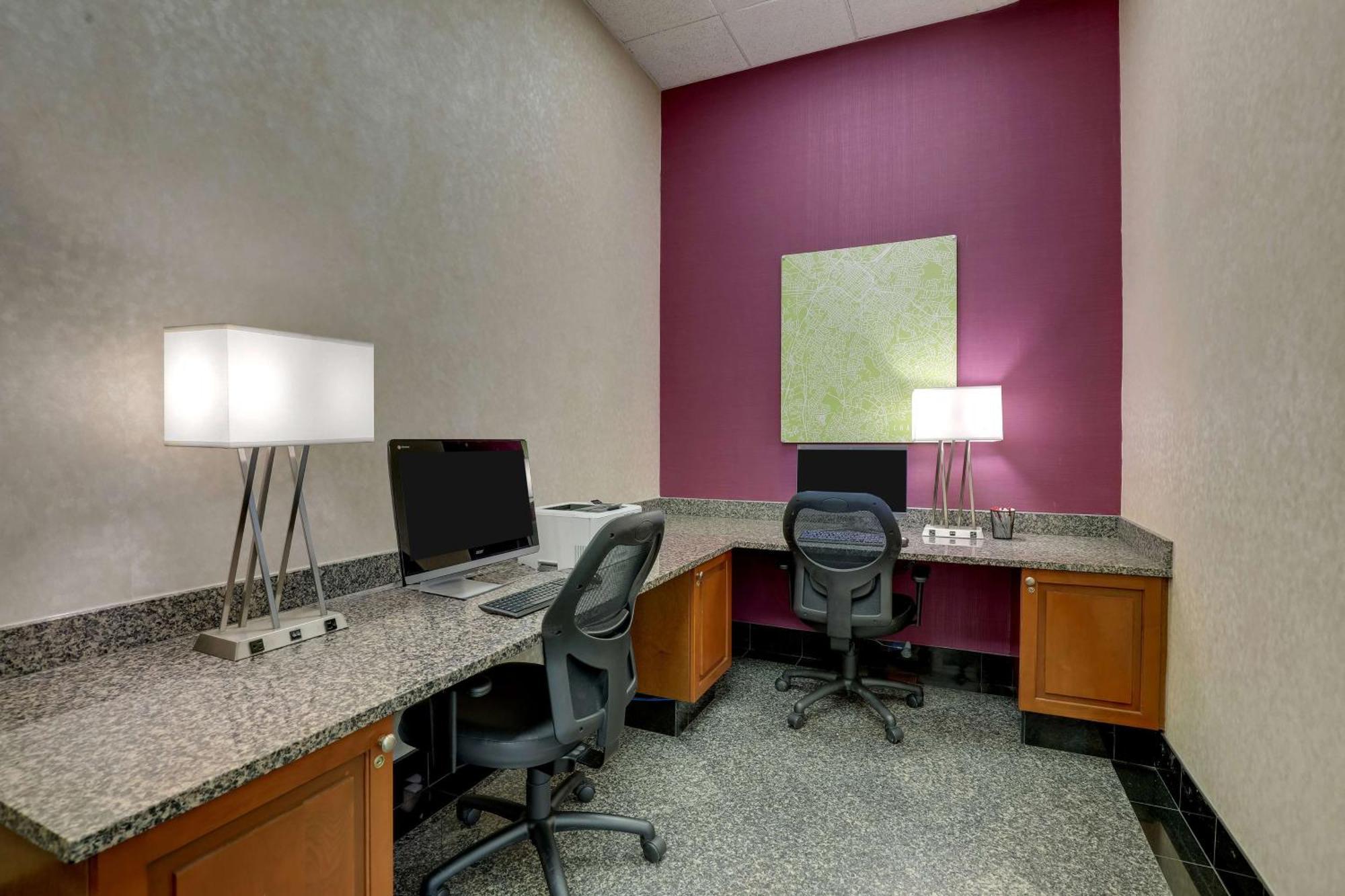 Drury Inn & Suites Charlotte Northlake Buitenkant foto
