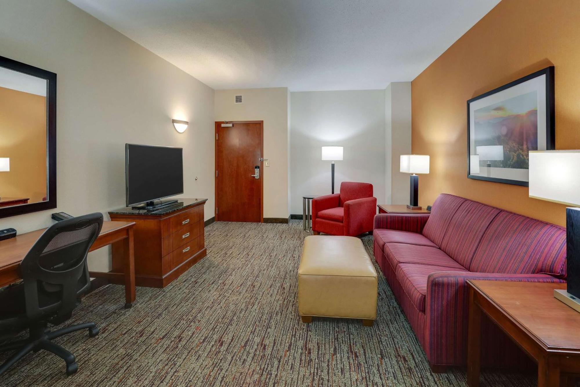 Drury Inn & Suites Charlotte Northlake Buitenkant foto